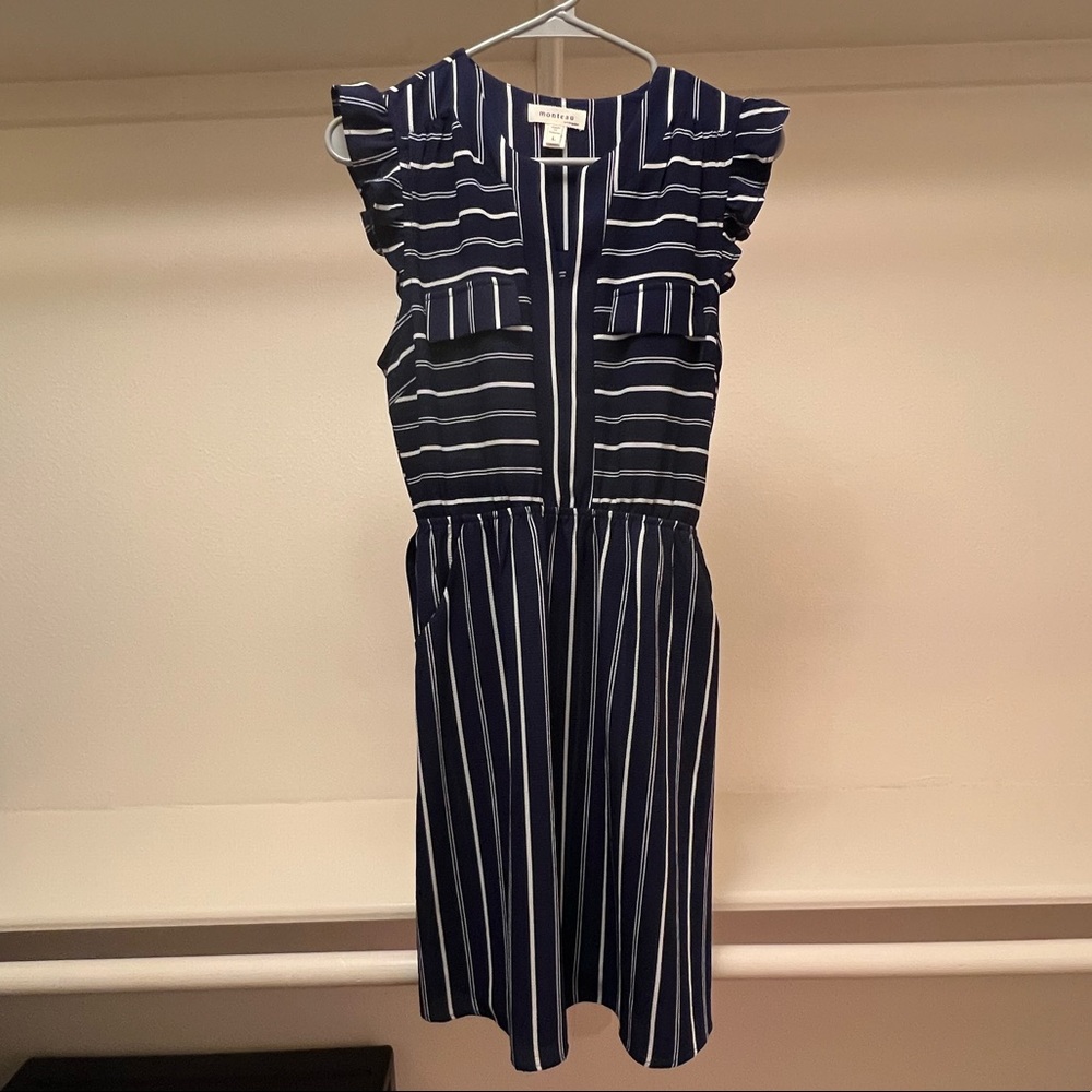 Monteau Size L Dress